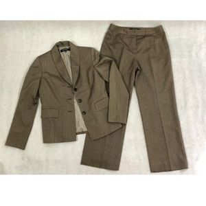 Kasper woman’s 2pc suit blazer pants size 4 4P